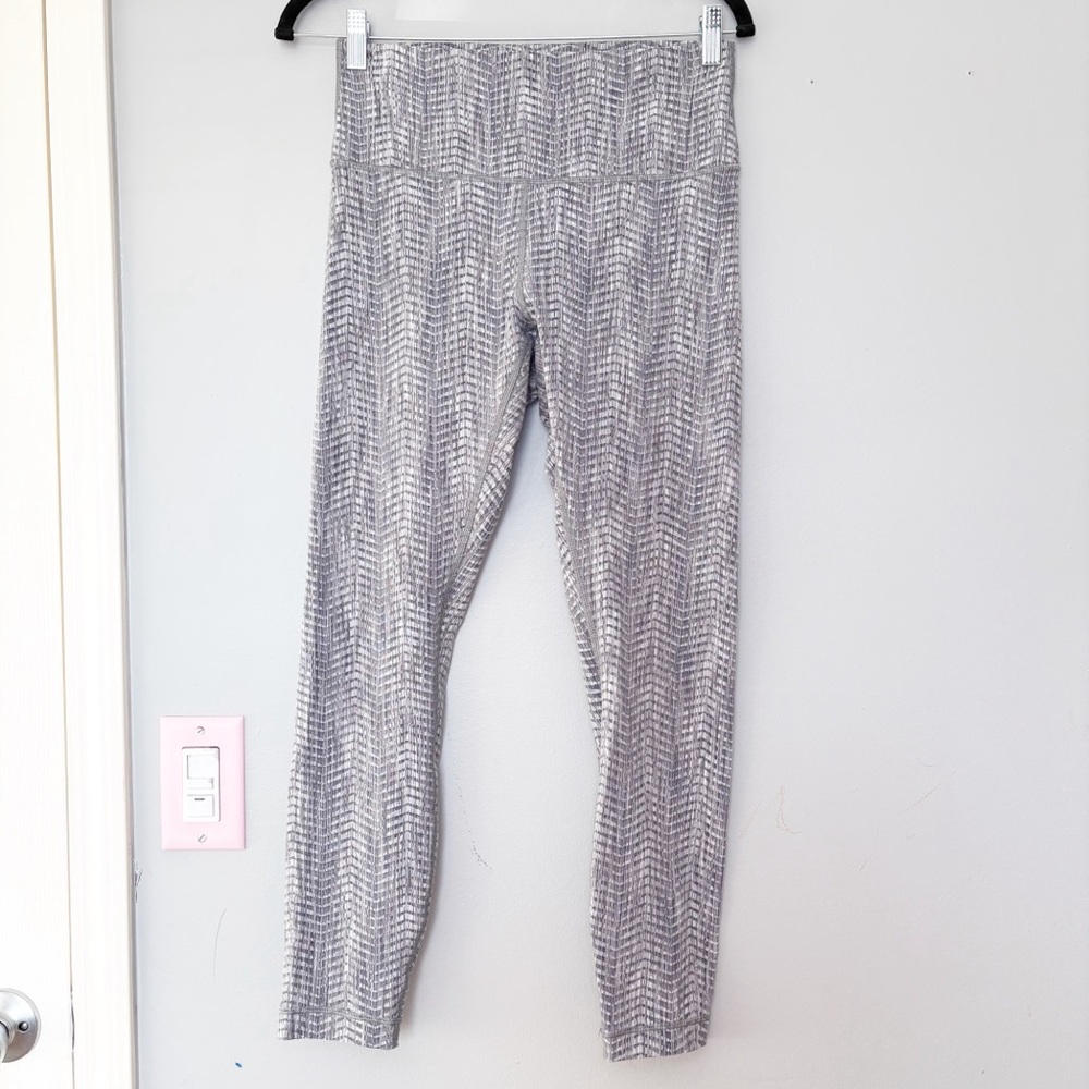 Lululemon Grey Patterned Leggings